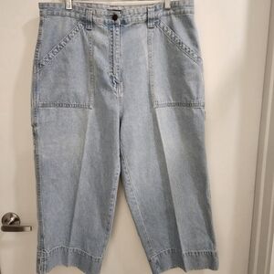 Vintage Bill Blass High Rise Carpenter Capri Jeans. Vintage size 16